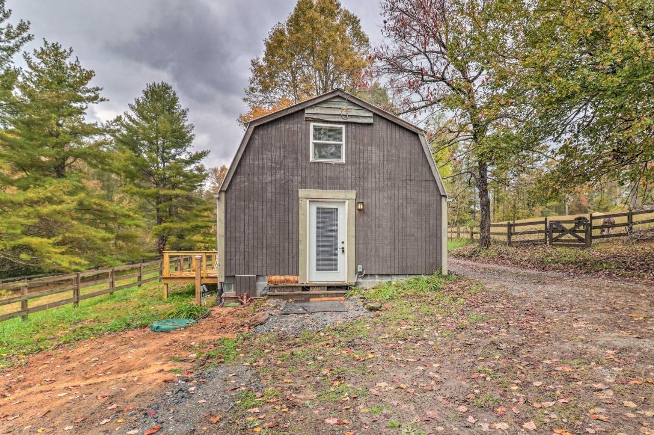 Rustic Hendersonville Farm Studio With Private Deck Exterior foto